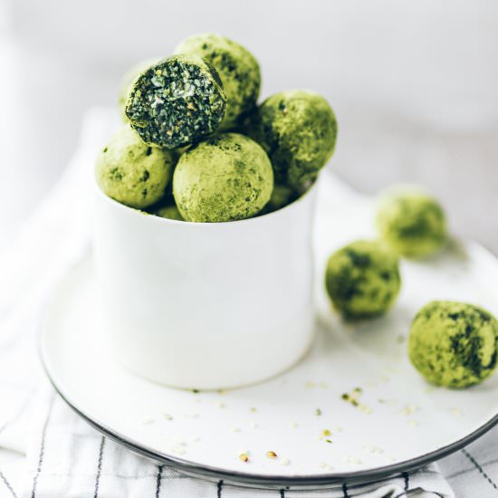 Spirulina Hemp Coconut Bliss Balls