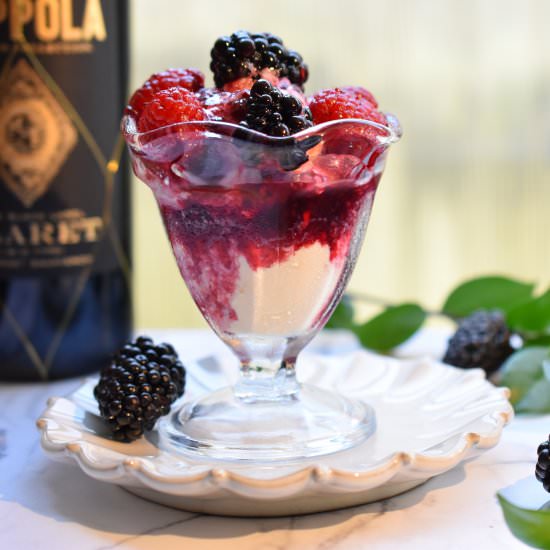 Red Wine Sauce with Berries
