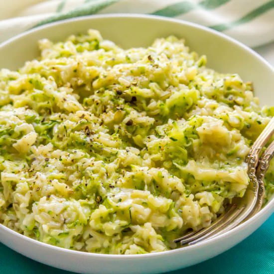 Cheesy zucchini brown rice