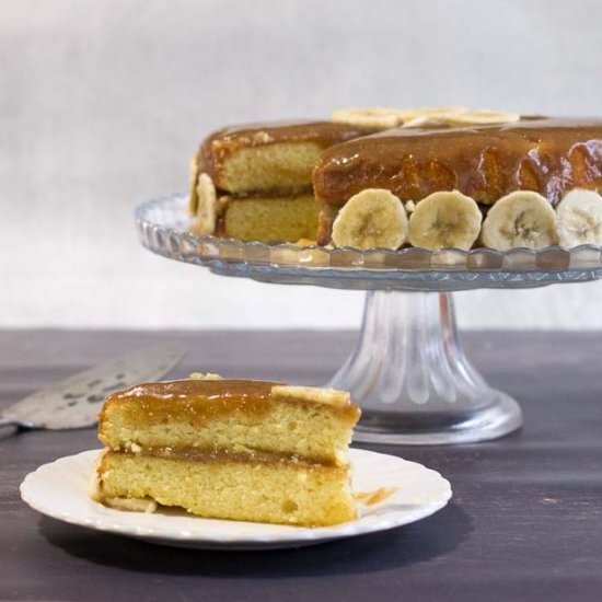 Easy Banana Cake with Caramel
