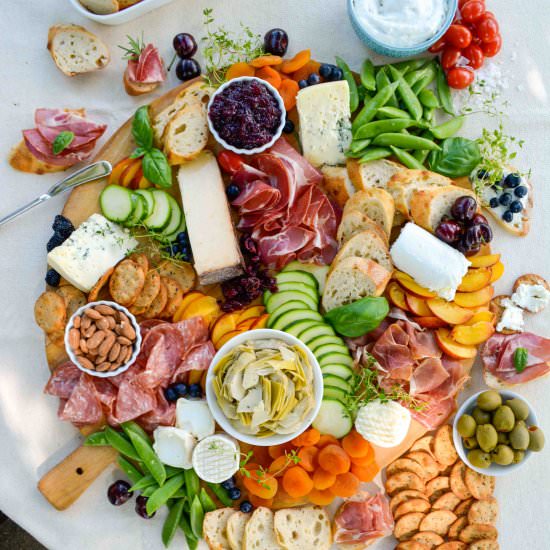 How to Make an Epic Cheese Board
