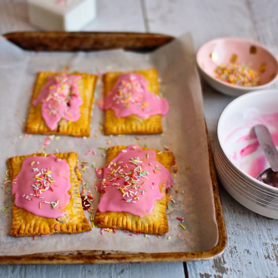 Strawberry & Rhubarb Pop Tarts