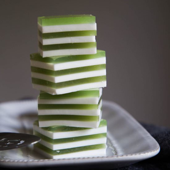 Agar Agar Santan Lapis