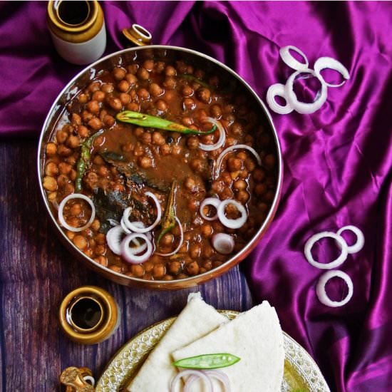 Dhaba Style Amritsari Choley