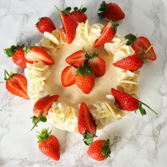 lemon elderflower & strawberry cake