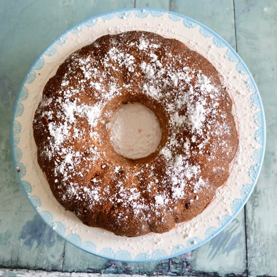 Apple and Raspberry Cake