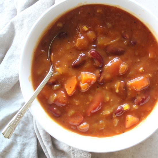 Awesome Chunky Tomato Bean Soup