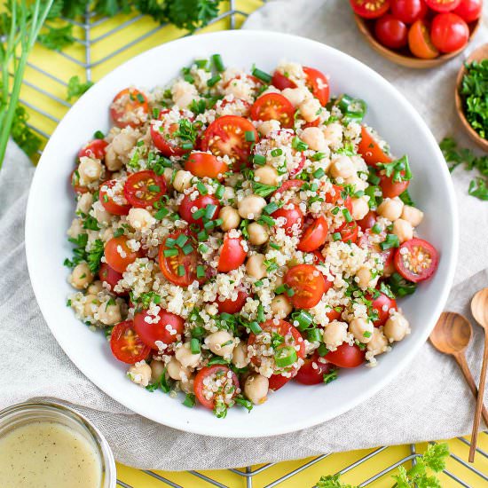 Tomato Quinoa Chickpea Salad