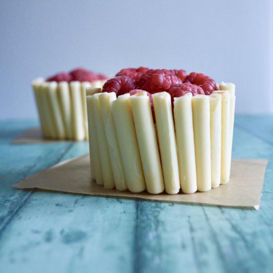 White Chocolate and Raspberry Cake