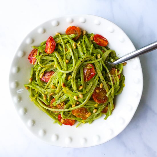 AVOCADO PESTO PASTA & TOMATOES