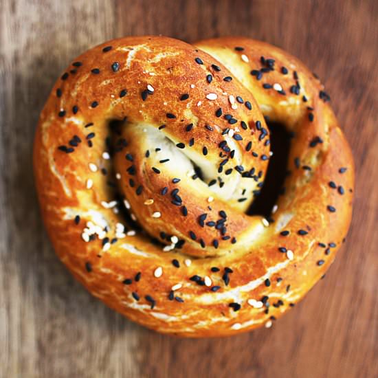 Sesame soft pretzels