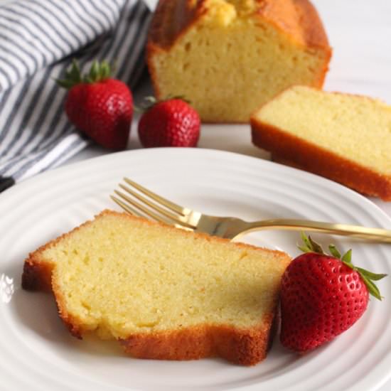 Classic Pound Cake