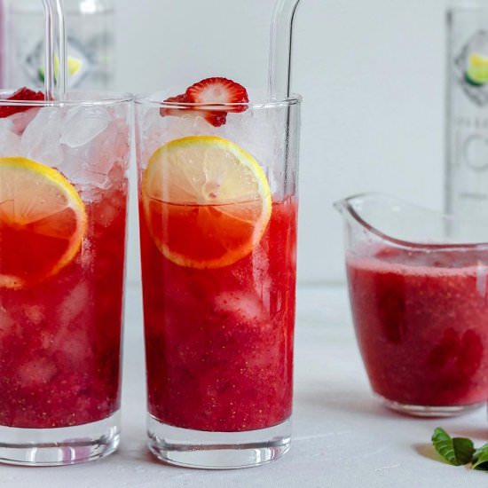 Skinny Strawberry Vodka Cocktails