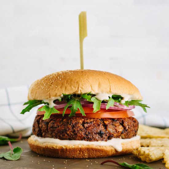 smoky black bean burger