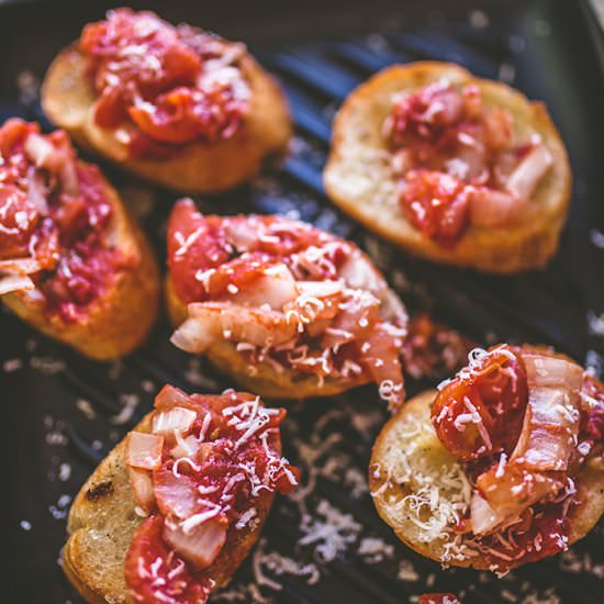 Quick Grilled Tomato Bruschetta