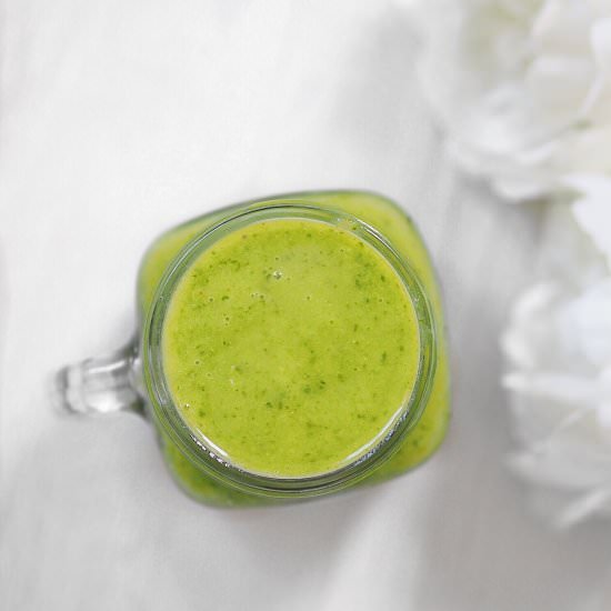Glowing Green Smoothie