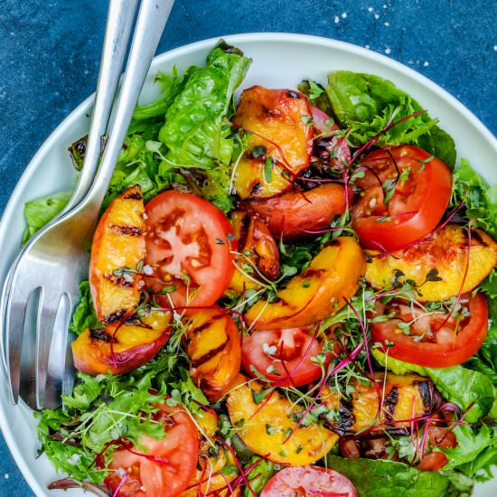 Grilled Peach & Tomato Salad