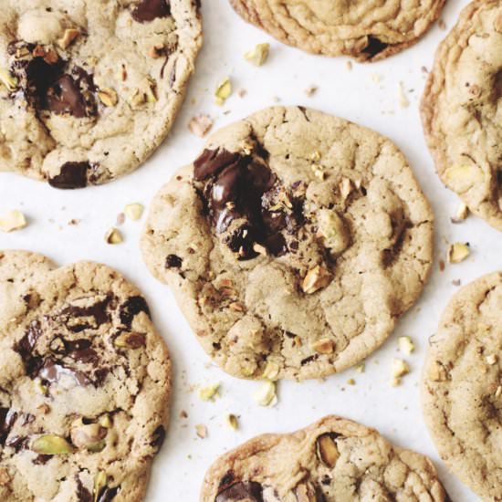 Pistachio Dark Chocolate Cookies