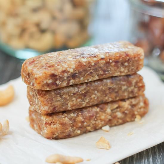 Homemade Cashew Cookie Larabar