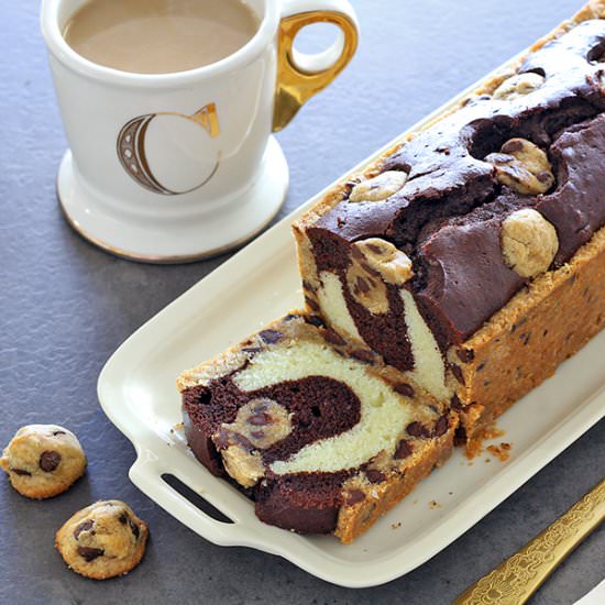 Marble-chocolate chip cake