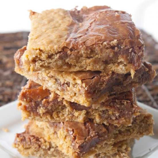 Oatmeal Fudge Bars