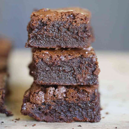 Rich Fudgy Flourless Brownies