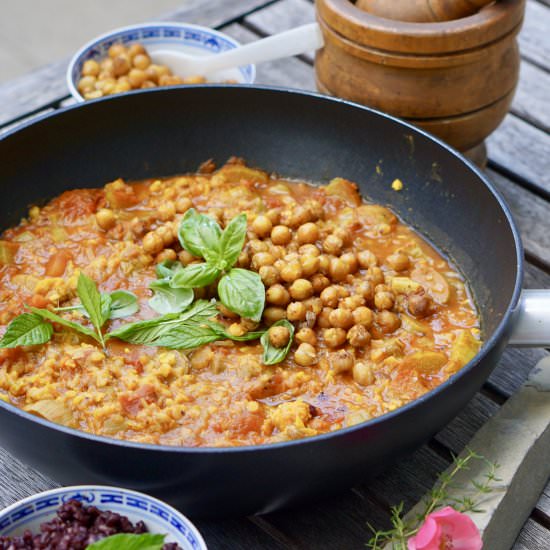 Rhubarb-Lentil Curry Black Rice