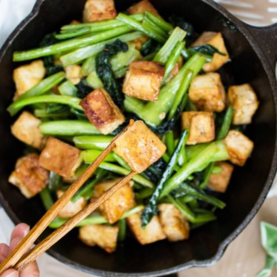 Choy sum and tofu in garlic sauce