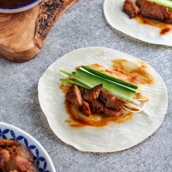 Vegan crispy ‘duck’ with pancake