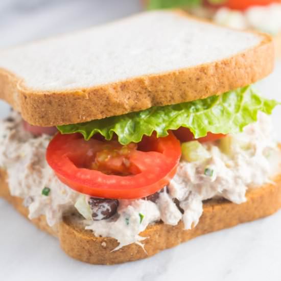 Low FODMAP Tuna Salad Sandwiches
