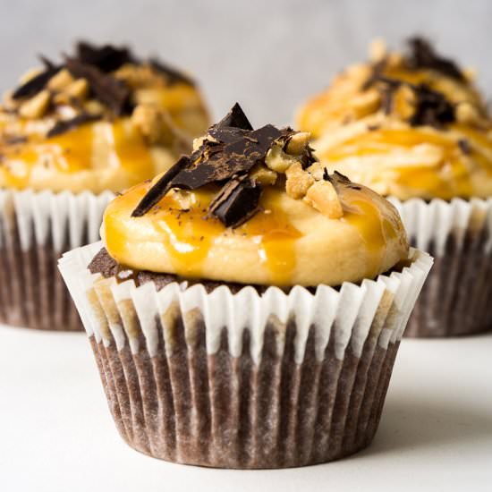 Vegan ‘Snickers’ Cupcakes