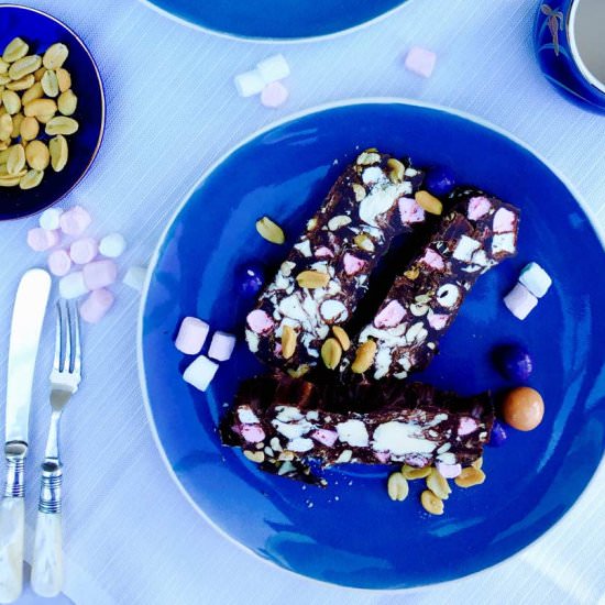 Marbled chocolate and peanut bars