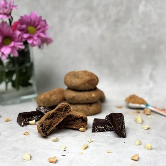 Peanut Butter Choc Protein Cookies