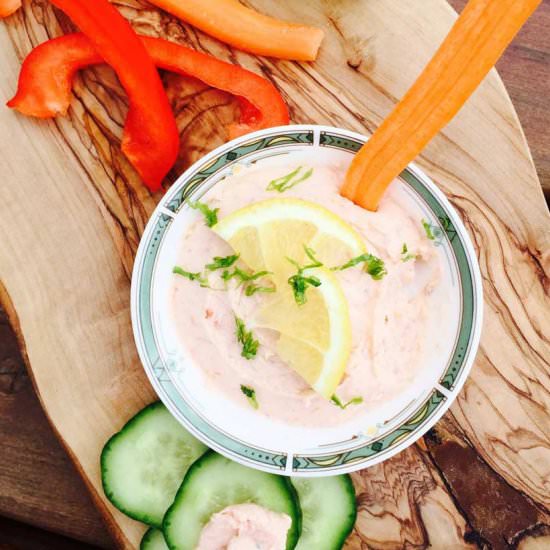 Salmon pâté with crudities
