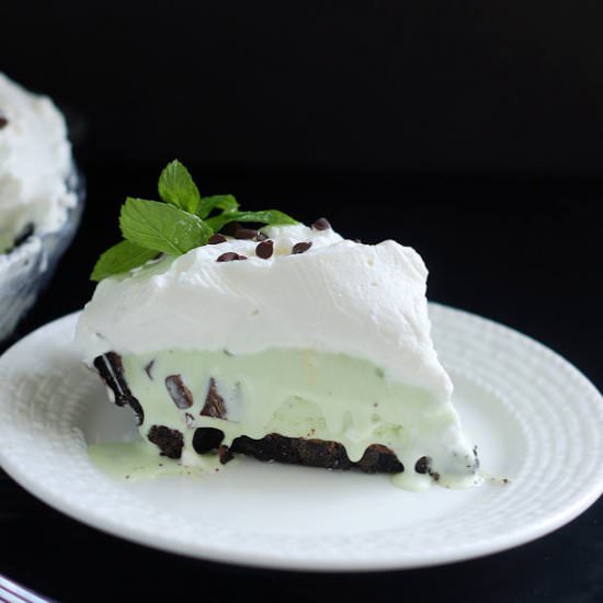 Mint Chocolate Chip Ice Cream Pie