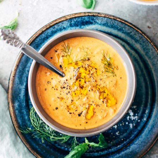Dairy Free Tomato Red Pepper Soup