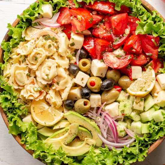 Marinated Tomato & Tortellini Salad
