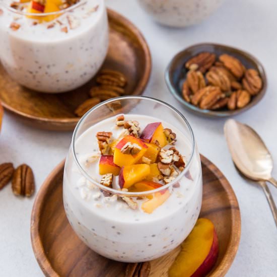 Peaches and Cream Overnight Oats