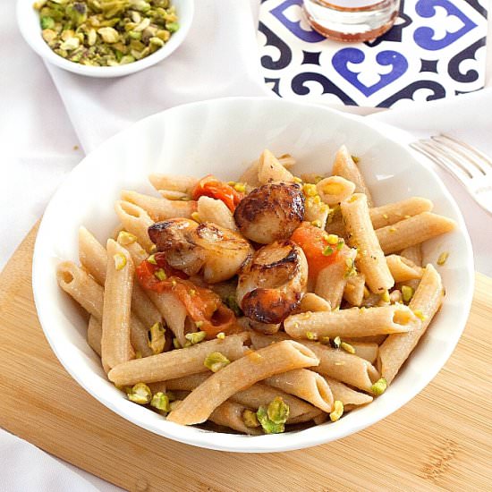 Pasta with Scallops and Lobster Oil