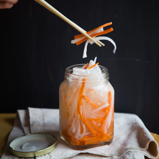 Dồ Chua/Pickled Daikon