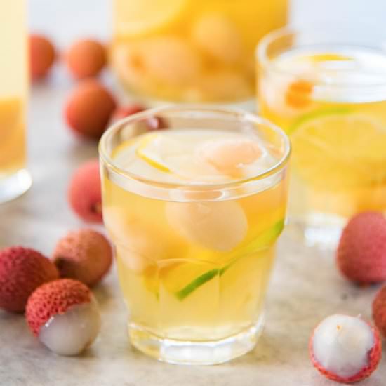 Lychee Sangria Blanca