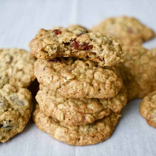 Oatmeal Cranberry Chocolate Cookies