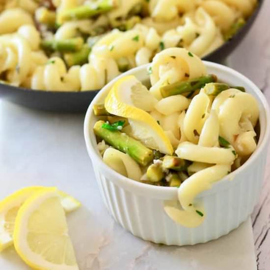 Cavatappi with Asparagus and Garlic