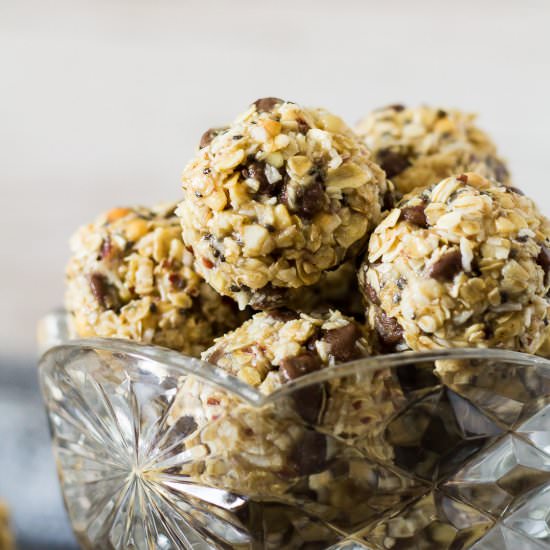 Peanut Butter Coconut Energy Bites