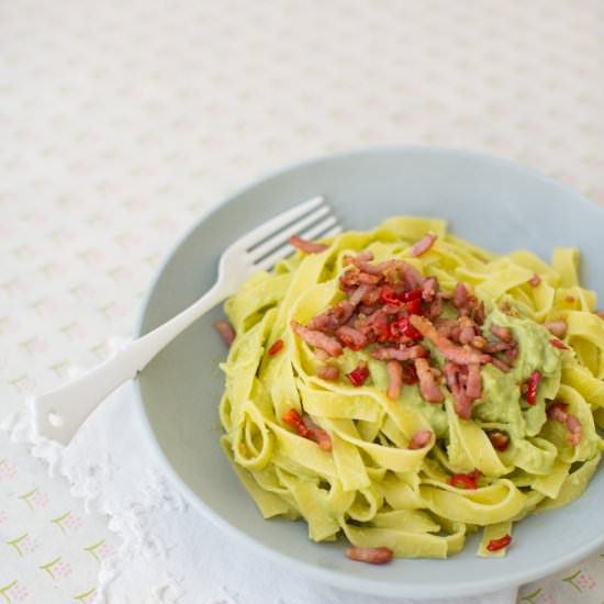 Avocado bacon pasta