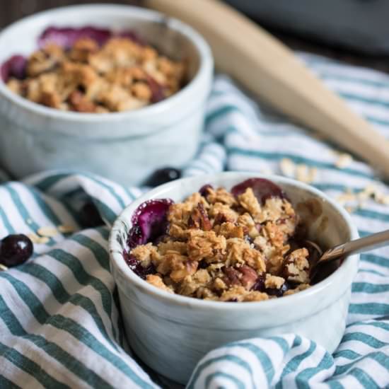 Maple Peach Blueberry Crisp