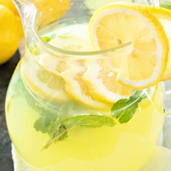 Sparkling Mint Lemonade