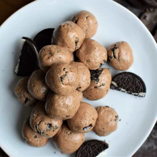 Cookies & Cream Protein Balls