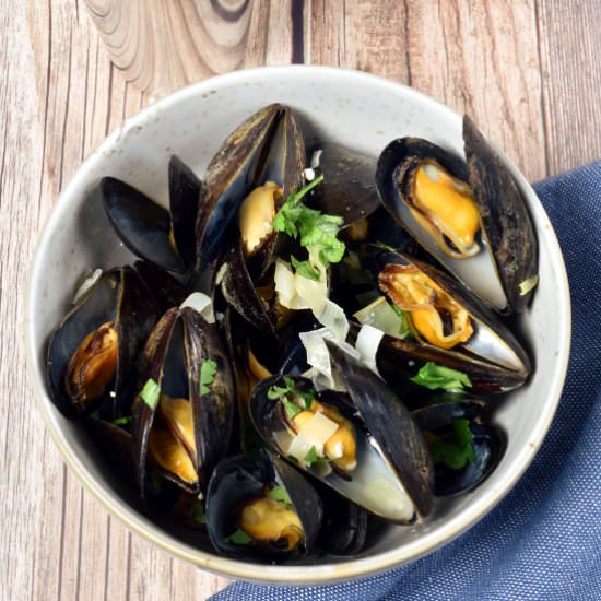Moules Frites – Mussels with Fries