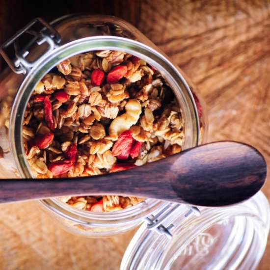 Maple Walnut Goji Berry Granola